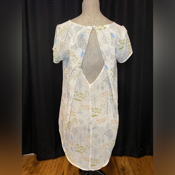 Disney Alice in Wonderland Blouse - Picture 2 of 5